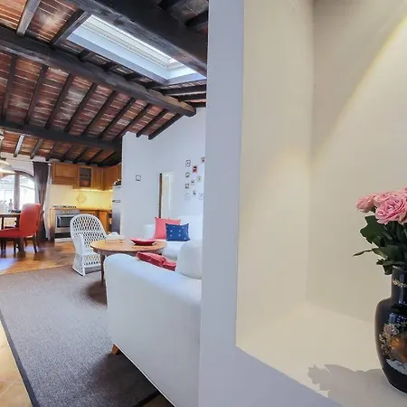 Appartamento Santa Croce At Your Fingertips. Firenze